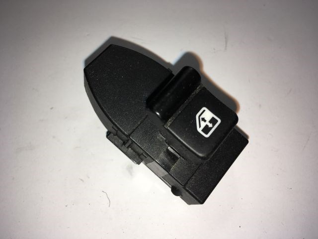 ALFA ROMEO GIULIETTA Ablakemelő Kapcsoló (Pozíciófüggetlen) 1. kép