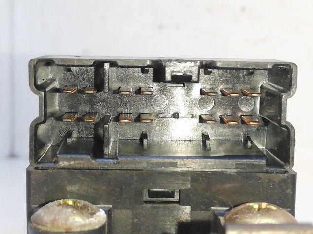 SUBARU LEGACY Bal első Ablakemelő Kapcsoló 5. kép