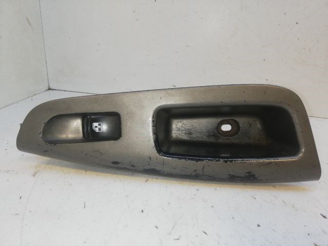 DAEWOO NUBIRA Jobb hátsó Ablakemelő Kapcsoló 1. kép