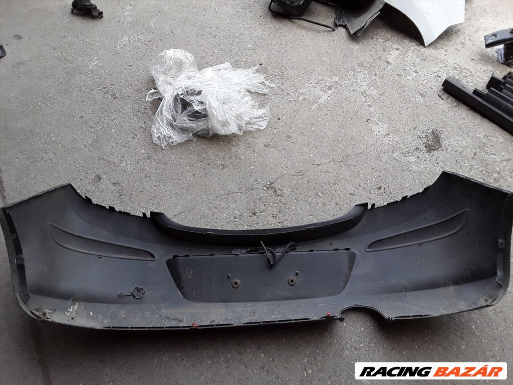 Opel Corsa D hátsó lökhárító 4. kép