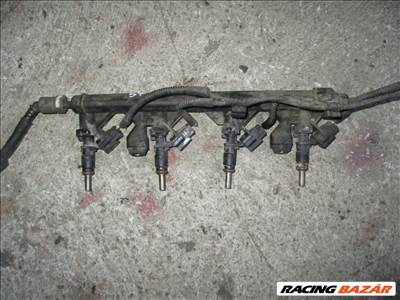 Peugeot 207 308 5008 Citroen C4 Picasso DS3 1.4-1.6i  VTi injektor 