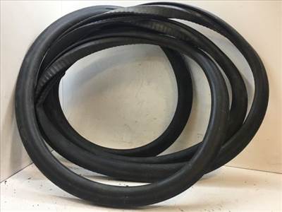 VW CADDY Jobb első Gumikéder