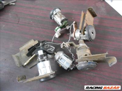 Ford Transit Mk5 zárgarnitúra 