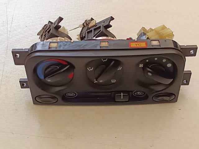 DAEWOO MATIZ (KLYA) Fűtéskapcsoló (Nem klímás) 1. kép