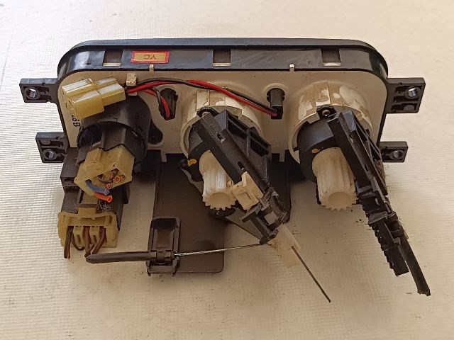 DAEWOO MATIZ (KLYA) Fűtéskapcsoló (Nem klímás) 2. kép