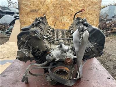 BMW 7 (E65, E66, E67) Motor (Fűzött blokk hengerfejjel)