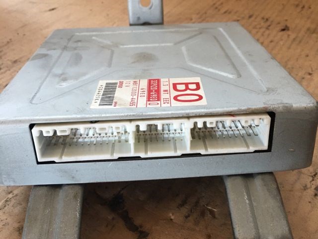 SUZUKI SWIFT II Ferdehátú (EA, MA) Motorvezérlő 3. kép