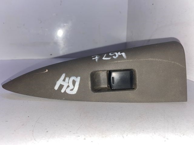 NISSAN NOTE Bal hátsó Ablakemelő Kapcsoló 1. kép