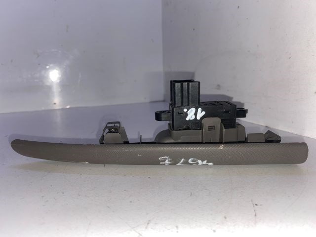 NISSAN NOTE Bal hátsó Ablakemelő Kapcsoló 6. kép