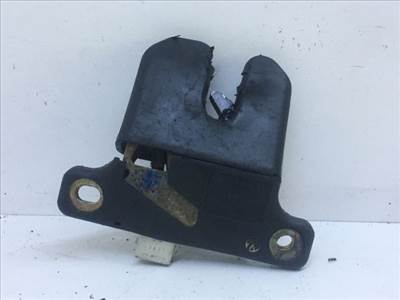 AUDI A4 (8D2, B5) Csomagtérajtó Zárszerkezet