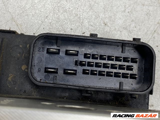 HYUNDAI SANTA FÉ ABS Kocka 5. kép