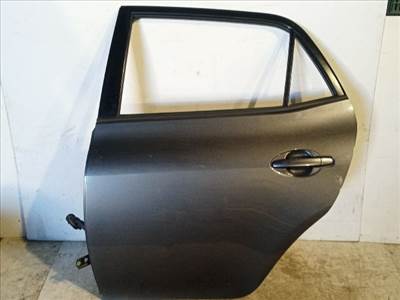 TOYOTA AURIS Bal hátsó Ajtó (Üres lemez)