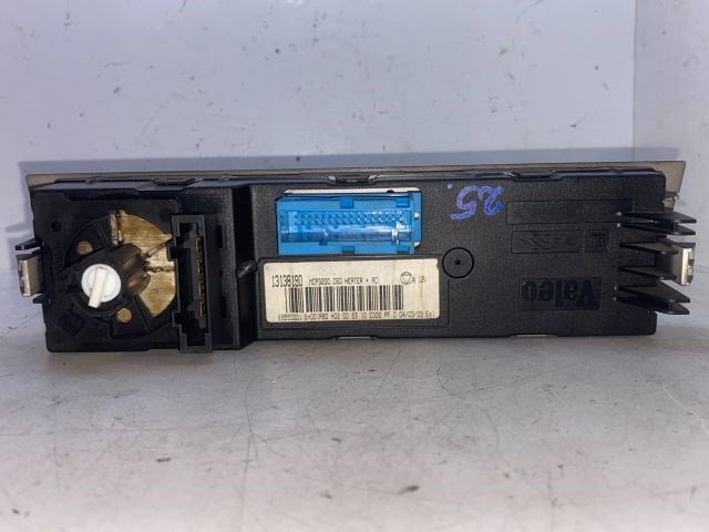 OPEL ASTRA H Fűtéskapcsoló (manuális klímás) 2. kép