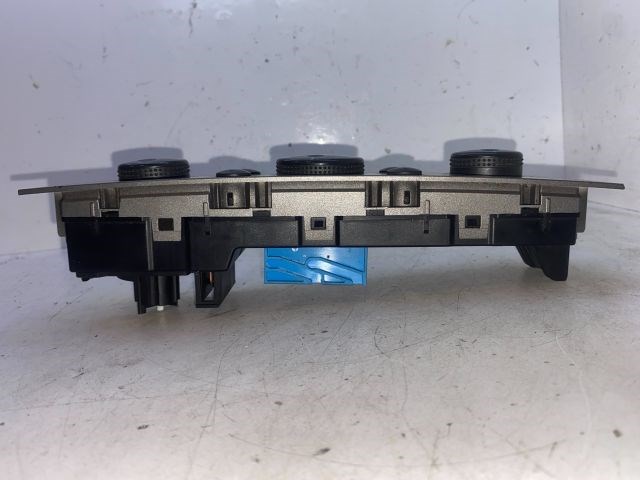 OPEL ASTRA H Fűtéskapcsoló (manuális klímás) 6. kép