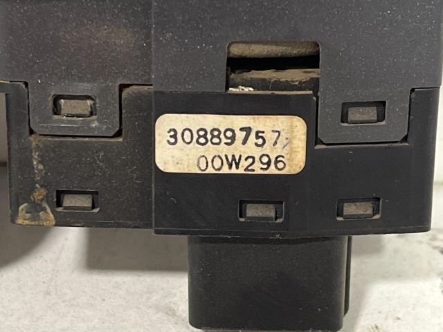 VOLVO S40 Bal hátsó Ablakemelő Kapcsoló 3. kép