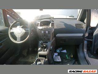 Opel Zafira B Kuplung Pedál *132549*