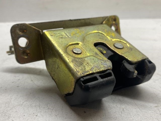 OPEL CORSA C (F08, F68) Csomagtérajtó Zárszerkezet 6. kép