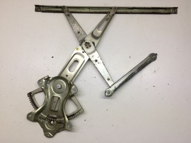 LEXUS IS II (GSE2_, ALE2_, USE2_) Bal első Ablakemelő Szerkezet (Elektromos) 2. kép