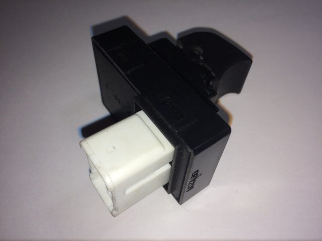 KIA CEED Jobb hátsó Ablakemelő Kapcsoló 5. kép