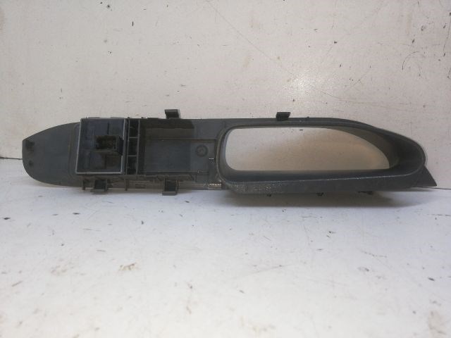 SEAT IBIZA III Bal első Ablakemelő Kapcsoló 2. kép