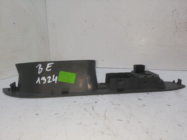 SEAT IBIZA III Bal első Ablakemelő Kapcsoló 4. kép