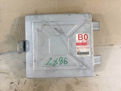 SUZUKI SWIFT II Ferdehátú (EA, MA) Motorvezérlő