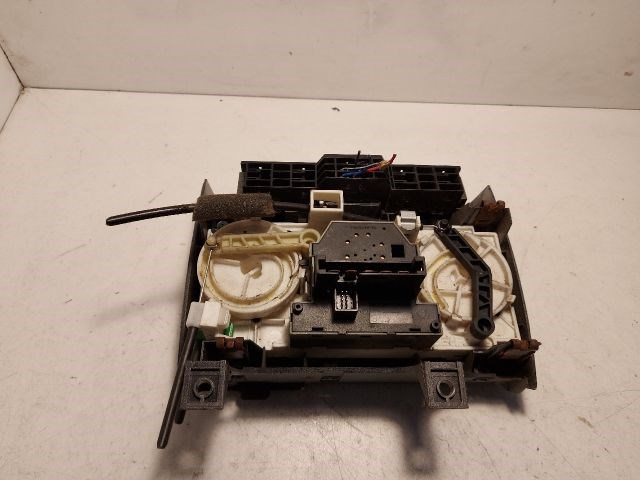 OPEL ZAFIRA A (F75_) Fűtéskapcsoló 2. kép