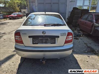 Skoda Octavia I 1.4 HÁTSÓ lökhárító 