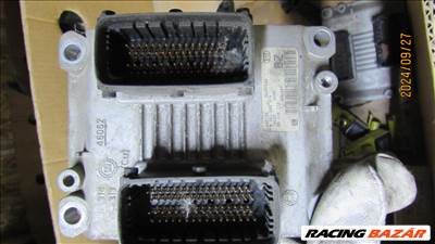 Opel Corsa D motorvezérlő 09115112bz