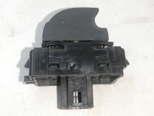 RENAULT FLUENCE (L30_) Jobb hátsó Ablakemelő Kapcsoló 5. kép