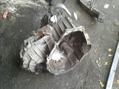 MERCEDES-BENZ VITO Busz (638) Váltó (Mechanikus)