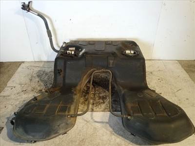 AUDI A8 Tank