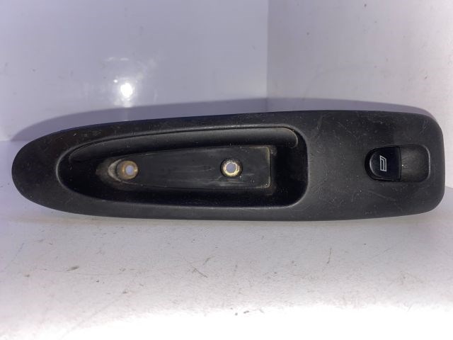 ALFA ROMEO 166 Jobb hátsó Ablakemelő Kapcsoló 1. kép
