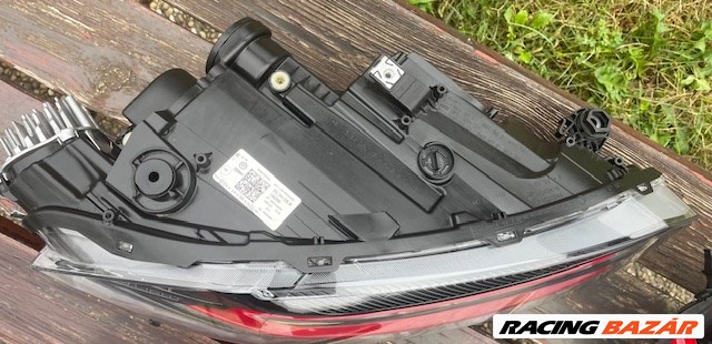 Volkswagen Polo 6 GTI Led matrix fényszóró pár 2g1941035m 2g1941036m 4. kép