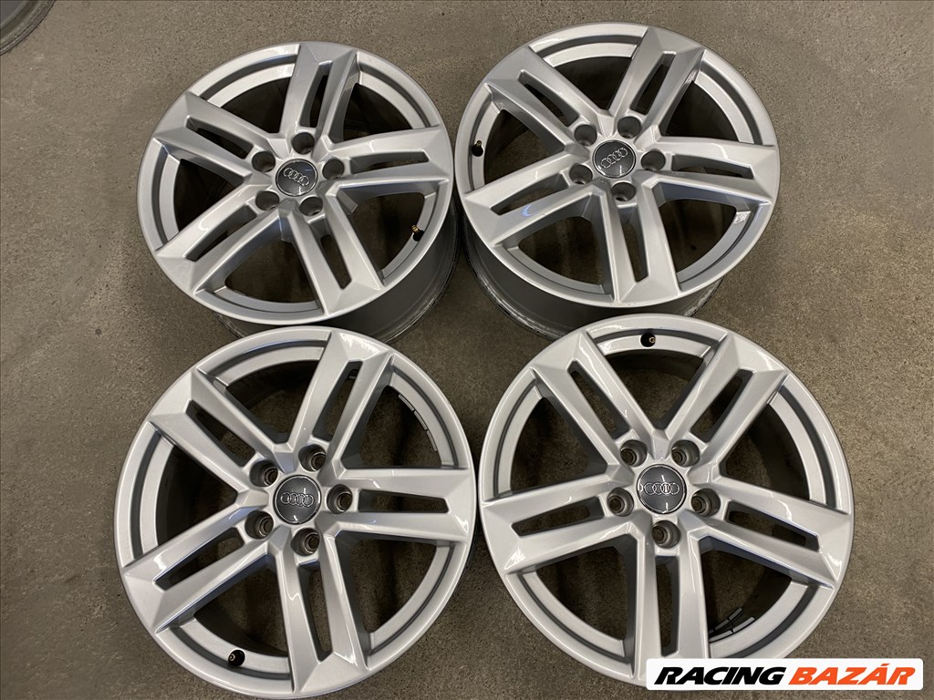  17" -es,5x112-es újszerű gyári Audi alufelni 1. kép