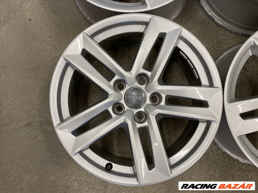  17" -es,5x112-es újszerű gyári Audi alufelni 2. kép