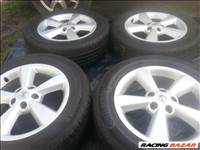  5x114.3 ET40 17" gyári Nissan Qashqai újszerű alufelni, rajta 215/60 Continental nyári gumi 