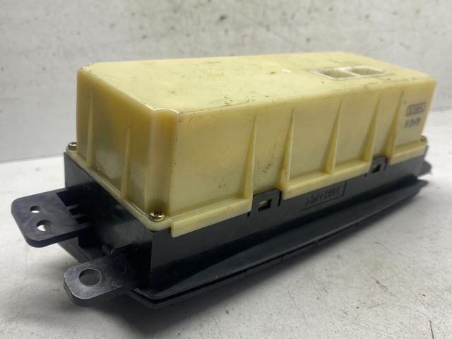 MAZDA PREMACY (CP) Fűtéskapcsoló (digit klímás) 3. kép