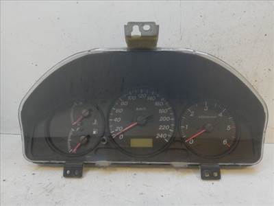 MAZDA 626 Kilométeróra