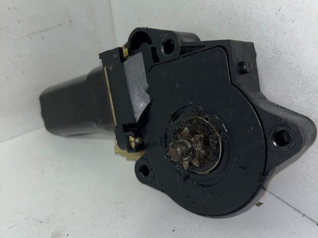 HYUNDAI TRAJET Jobb első Ablakemelő Motor 5. kép