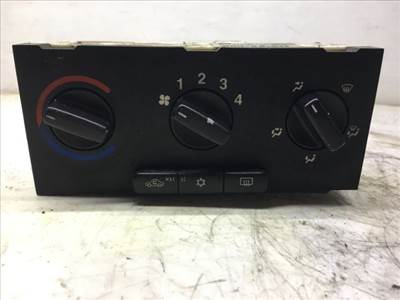 OPEL ASTRA G Ferdehátú (F48_, F08_) Fűtéskapcsoló (manuális klímás)