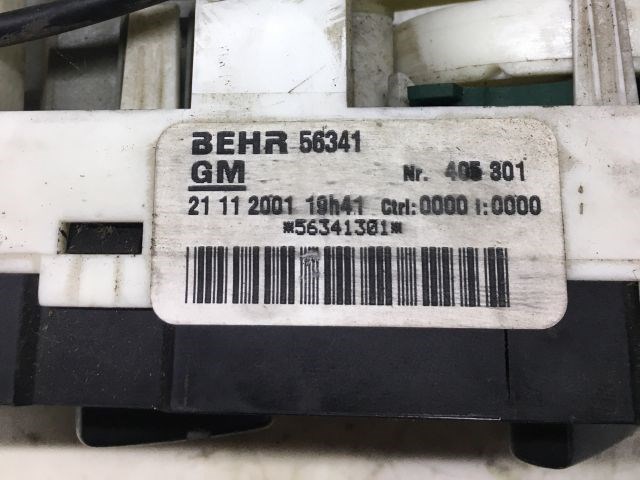 OPEL ASTRA G Ferdehátú (F48_, F08_) Fűtéskapcsoló (manuális klímás) 3. kép