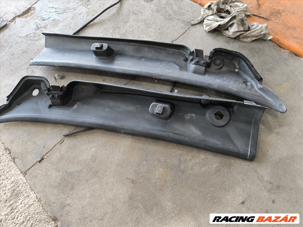 Fiat DUCATO Citroen JUMPER Peugeot BOXER 06 Levélfogó műanyag rács 3704 1306177070 1306178070 2. kép