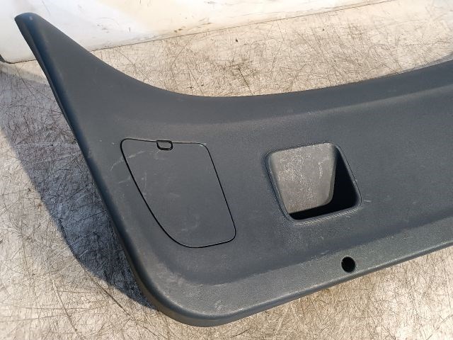 MITSUBISHI COLT VI (Z3_A, Z2_A) Csomagtérajtó Kárpit 4. kép