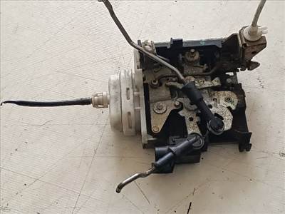 AUDI A3 (8L1) Jobb első Ajtózár