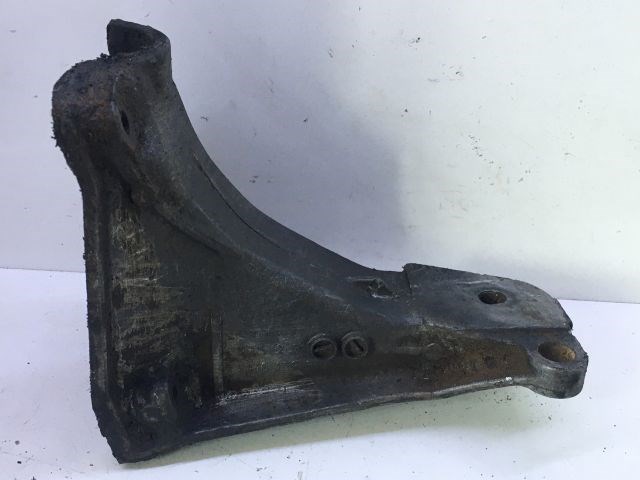 VW GOLF III (1H1) Motor Tartó Bak (Pozíciófüggetlen) 1. kép