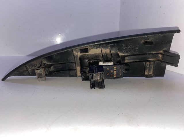 NISSAN NOTE Jobb első Ablakemelő Kapcsoló 2. kép