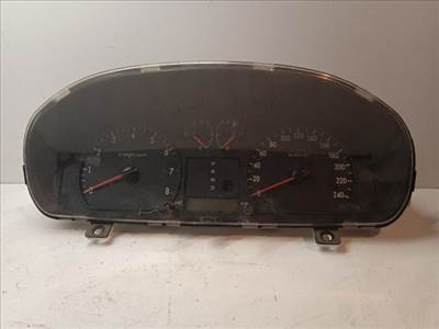 KIA MAGENTIS Kilométeróra