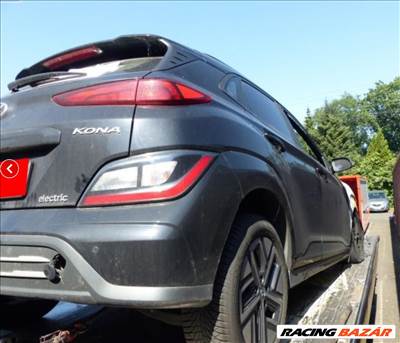 Hyundai Kona EV OS 2022 elektromos auto bontott hátsó alkatrészei