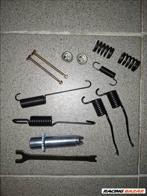 Kia K2500 K2700 Fékpofa rögzítő rugó szett